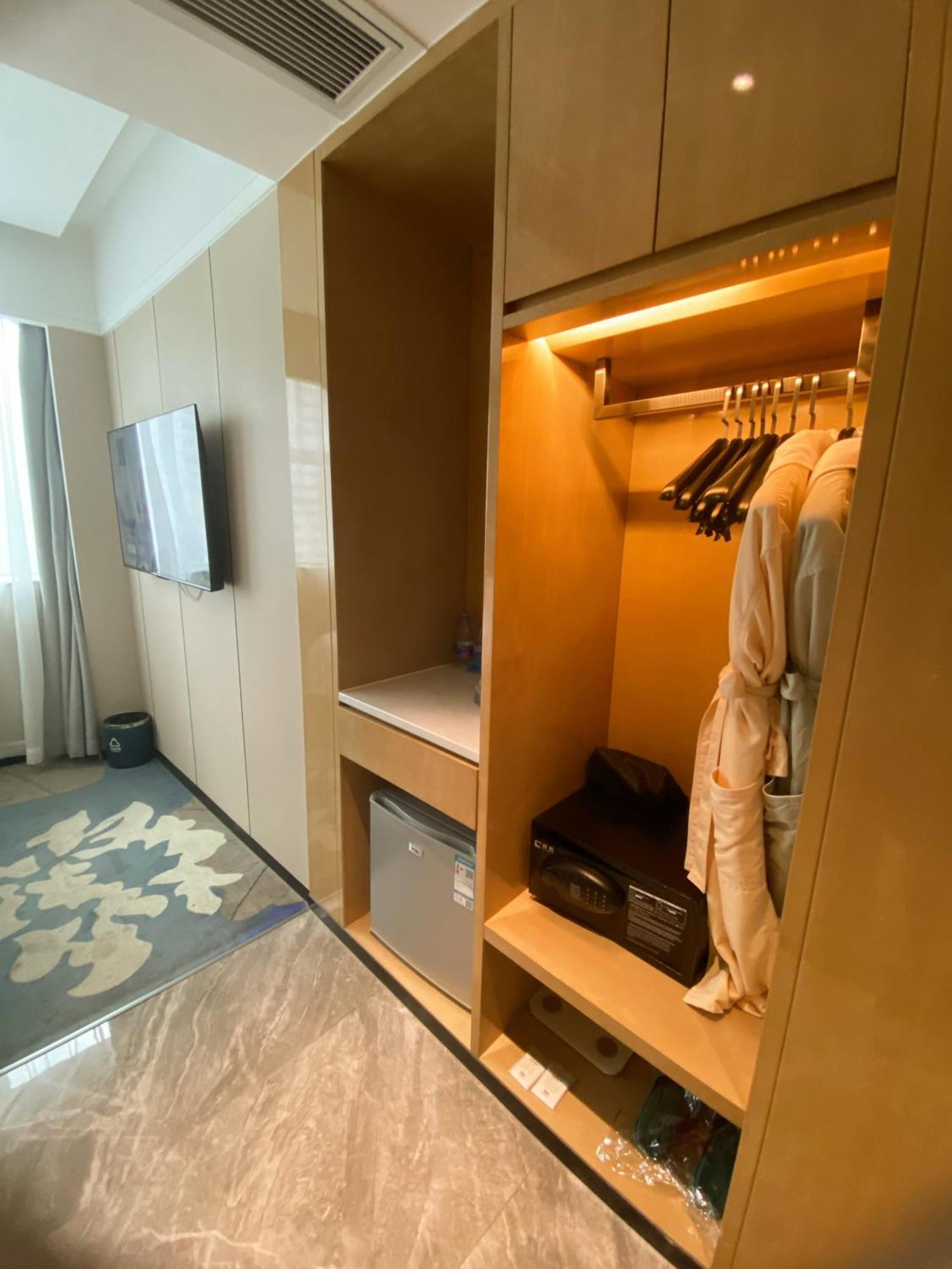 Paco Hotel Shenzhen Luohu Port Zewnętrze zdjęcie
